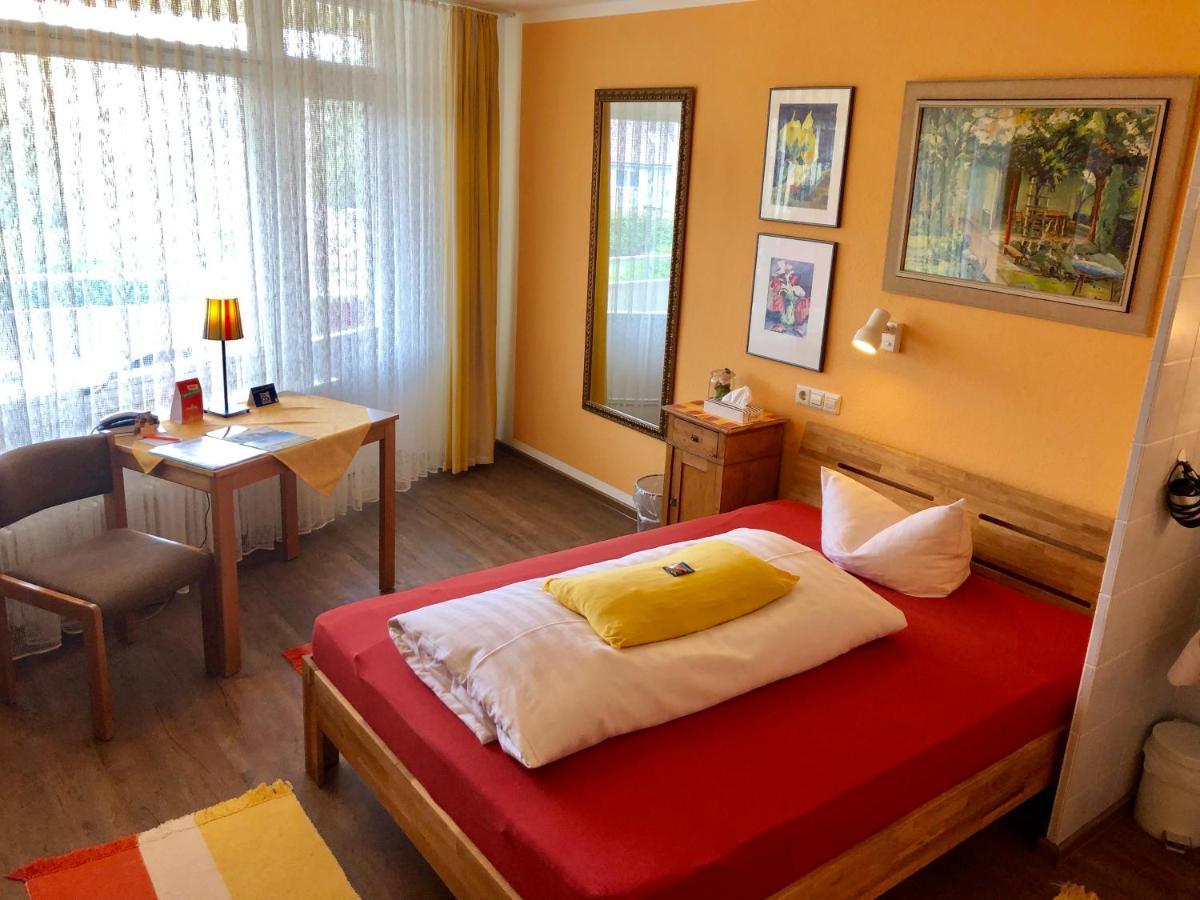 Haus Am Kurpark Hotel Schömberg Kültér fotó