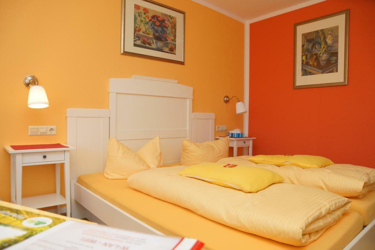 Haus Am Kurpark Hotel Schömberg Kültér fotó