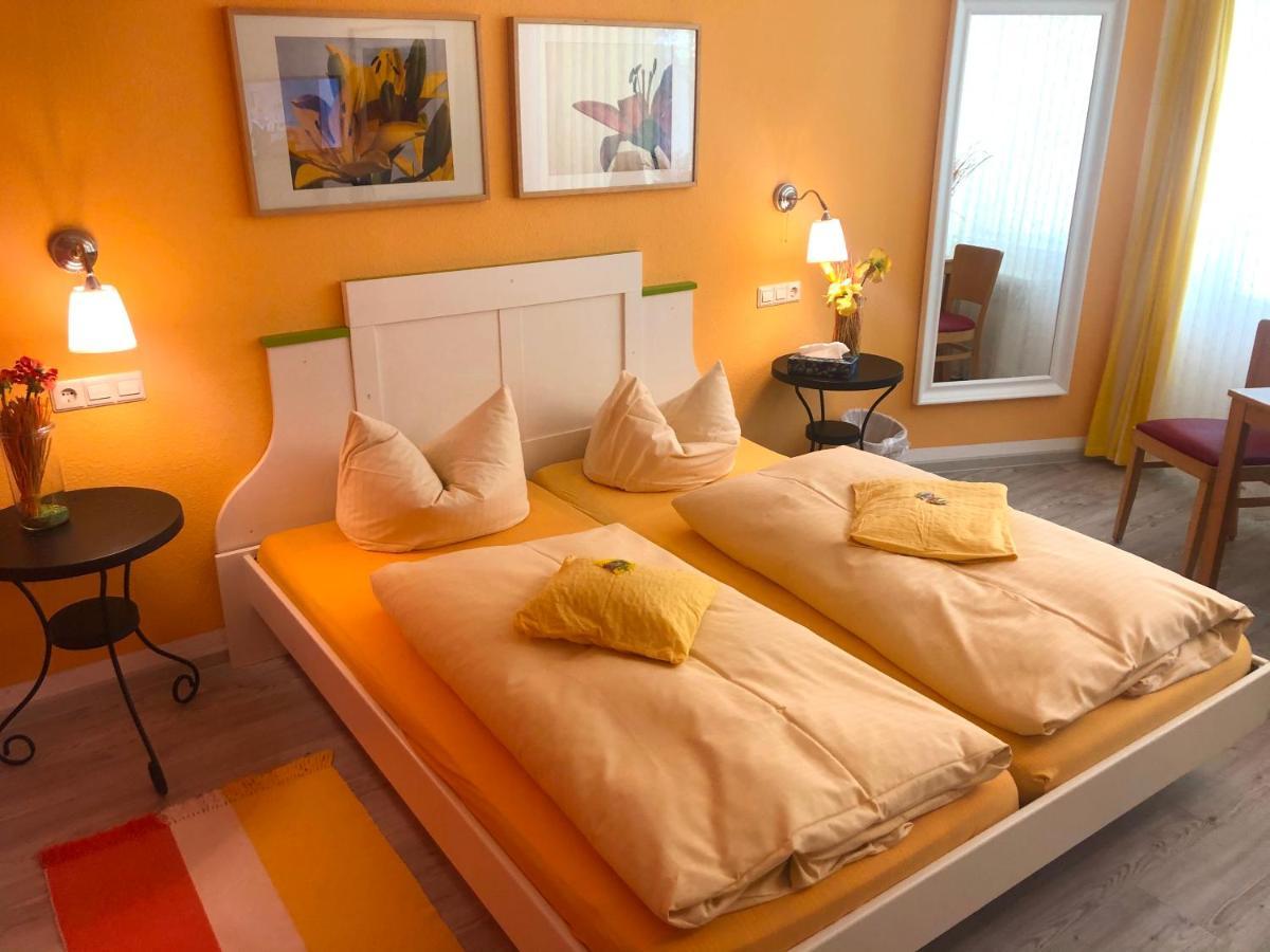 Haus Am Kurpark Hotel Schömberg Kültér fotó